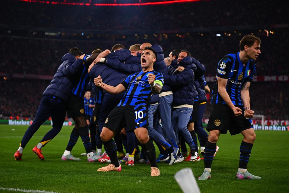 或许我们该 或许我们该